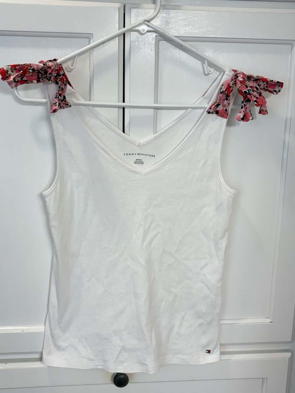 Tommy Hilfiger Women's White V-Neck Tank Top with Floral Tie Straps Size S